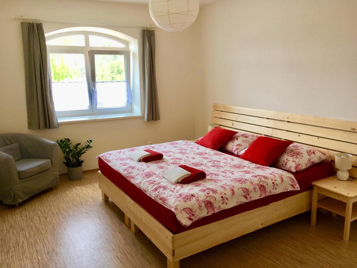 Apartmany A Ubytovani Mlynice Litovel Eksteriør bilde